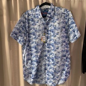 Robert graham short sleeve button up. Blue leaf pattern. New with tags